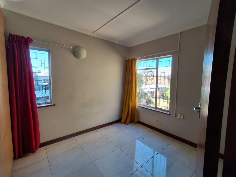 To Let 3 Bedroom Property for Rent in Walmer Eastern Cape